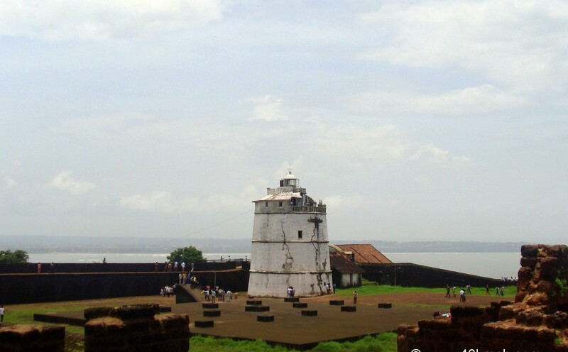 Aguada Fortress (Upper), Candolim (Bardez, Goa, India) - Built in 1612