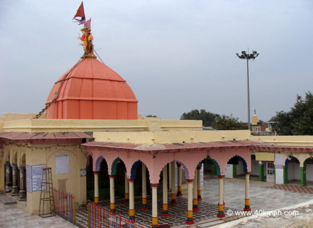 Baldeo Dauji Temple (Mathura, Uttar Pradesh, India)