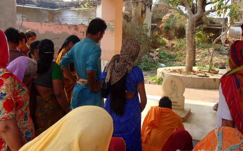 Braj Chaurasi Kos Yatra Devotees at Surdas Samadhi, Parasauli (Mathura, Uttar Pradesh, India)