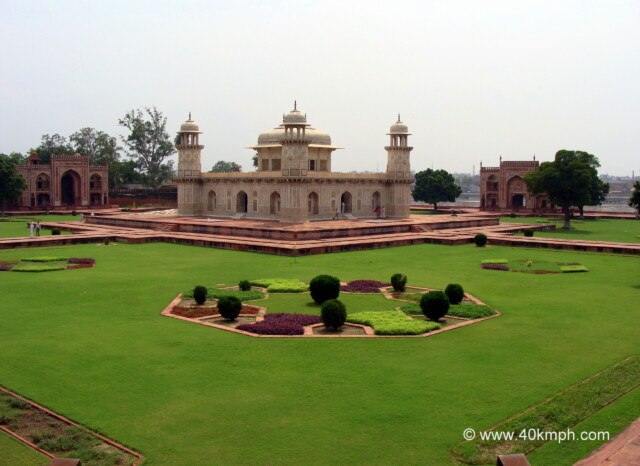 Itimad-ud-Daula’s Tomb, Agra (Uttar Pradesh, India)