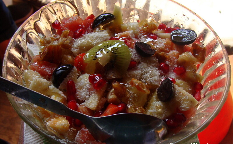 Muesli for Breakfast at Sonu Juice Shop, Main Bazaar, Pushkar, Rajasthan, India