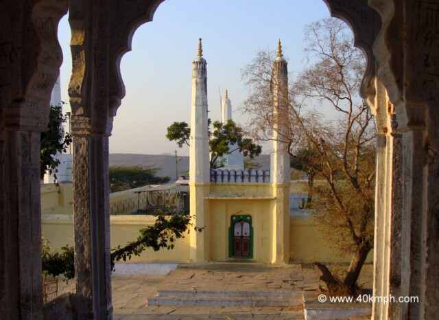 Sufi Sant Baba Meera Sahab Dargah, Bundi, Rajasthan, India