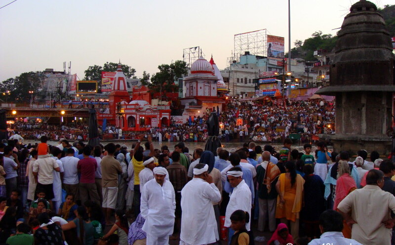 Ganga Aarti at Har ki Pauri, Haridwar (Uttarakhand, India)