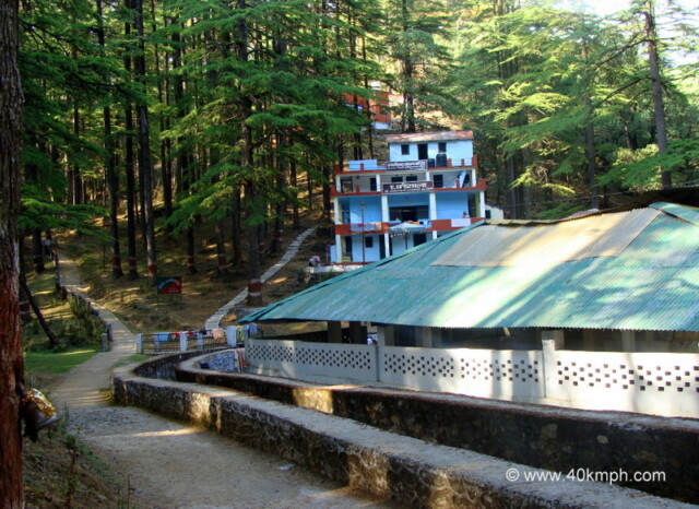 Dharamshala at Tarkeshwar Mahadev near Gundalkhet village (Pauri Garhwal, Uttarakhand, India)