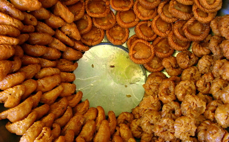Chandrakala, Gujiya, Balushahi - Traditional Holi Sweets at Madan Mohan Peda wala, Gopinath Bazaar, Sheetla Mandir Ke Saamne, Vrindavan, Uttar Pradesh, India