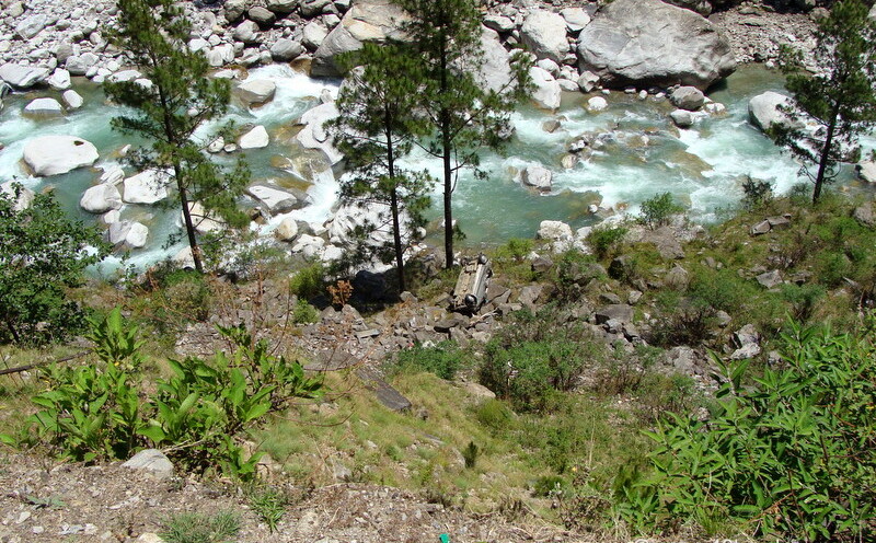 Car Accident on Joshimath Badrinath Road, Uttarakhand, India