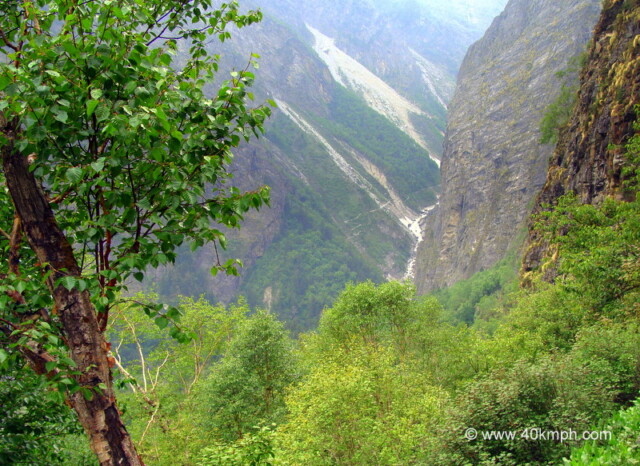 View of Way to Valley of Flowers from Ghangaria Hemkund Trek, Uttarakhand, India