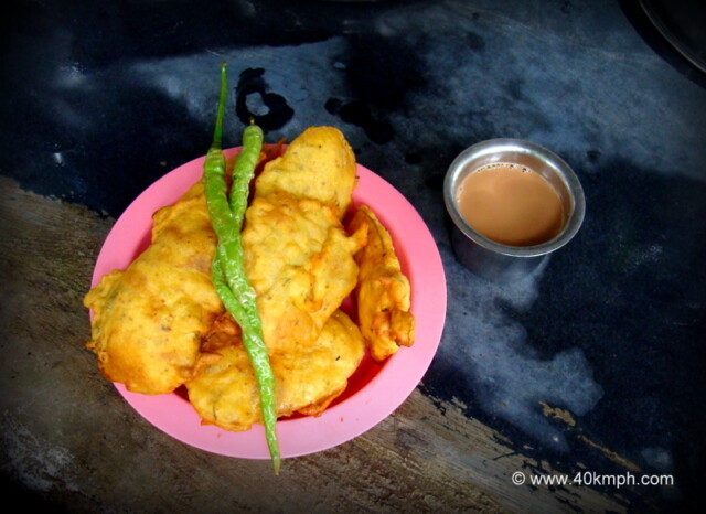 Batata Bhaji with Tea for Breakfast at Karnala Bird Sanctuary, Maharashtra, India