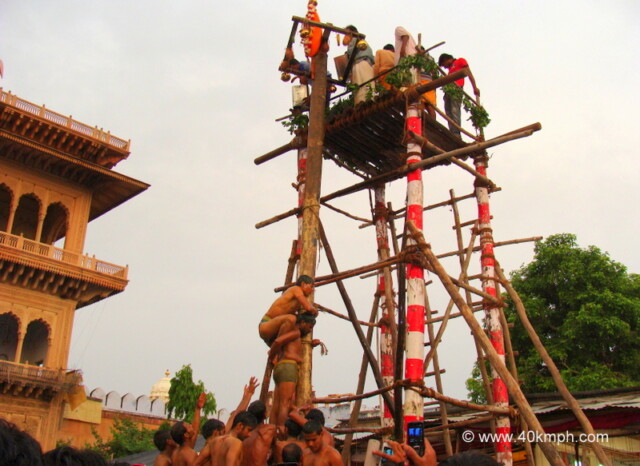 Latthe Ka Mela, Rangji Temple, Vrindavan, Uttar Pradesh, India
