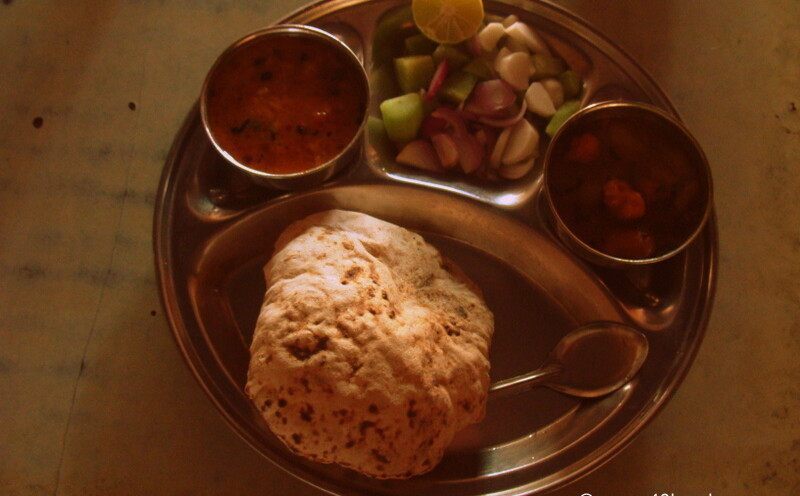 Vegetarian Thali at Ashutosh (MTV Roadies Winner) ka Dhaba nearby Khumran Pul, Chetna Market, Saharanpur, Uttar Pradesh, India