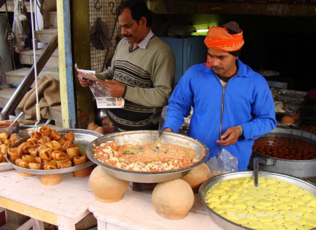 Pahalwan Sweets, Lassi and Doodh, Lanka Crossing, Varanasi, Uttar Pradesh, India