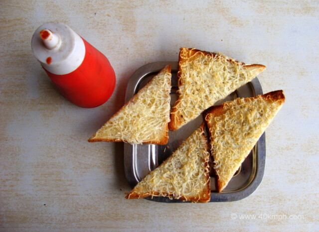 Cheese Garlic Toast for Breakfast at Arbuda Restaurant, Ambedkar circle, Mount Abu, Rajasthan, India