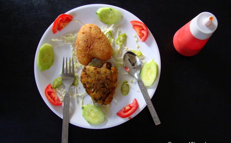 Cheese and Vegetable Cutlets as an Evening Snacks at Seth Shri Raghunath Das Parihar Inn, Mount Abu, Rajasthan, India