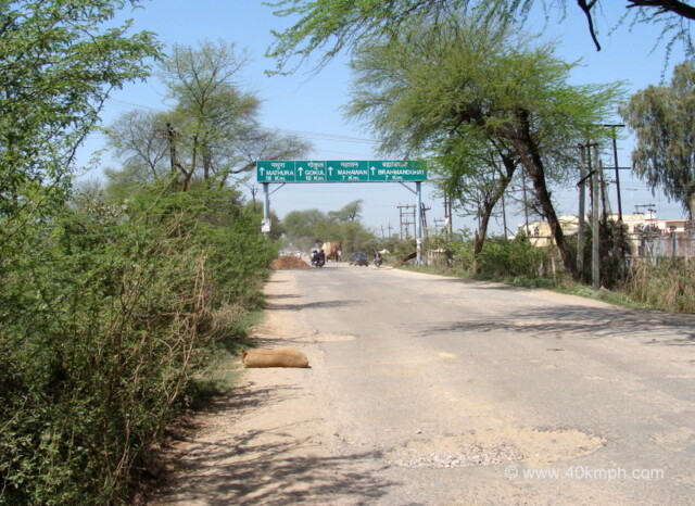 Distance from Baldeo (Mathura, Uttar Pradesh, India) to Tourist Places