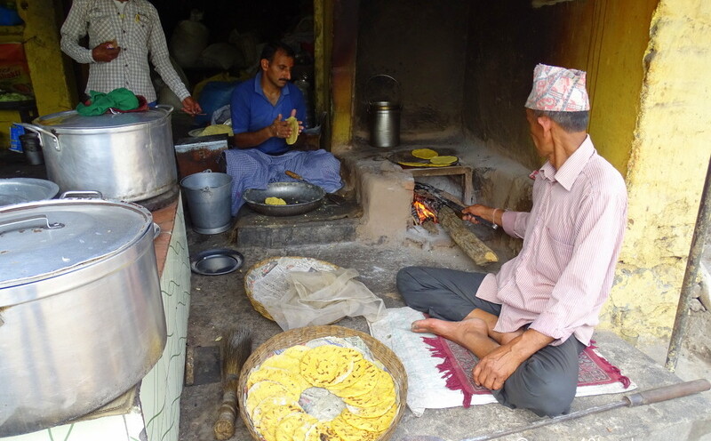 Makki ki Roti Preparation at Bahadur Dhaba, Bagi Binoda, Bilaspur, Himachal Pradesh, India