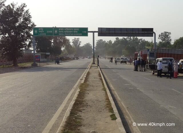 Distance from Wagah Border (Punjab, India) to Lahore