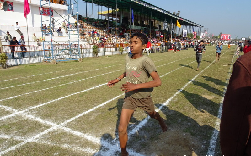Primary 200m Race at 79th Kila Raipur Sports Festival 2015 in Punjab, India