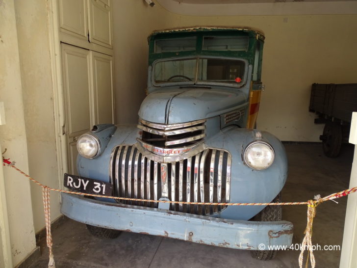 Chevrolet Bus 1947 USA at Vintage And Classic Car Collection, The Palace, Udaipur, India