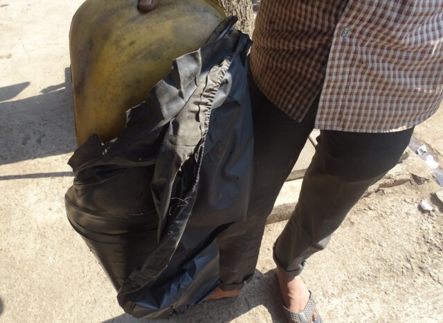 Royal Enfield Thunderbird 350 - 2010 Model - Torn Seat Cover