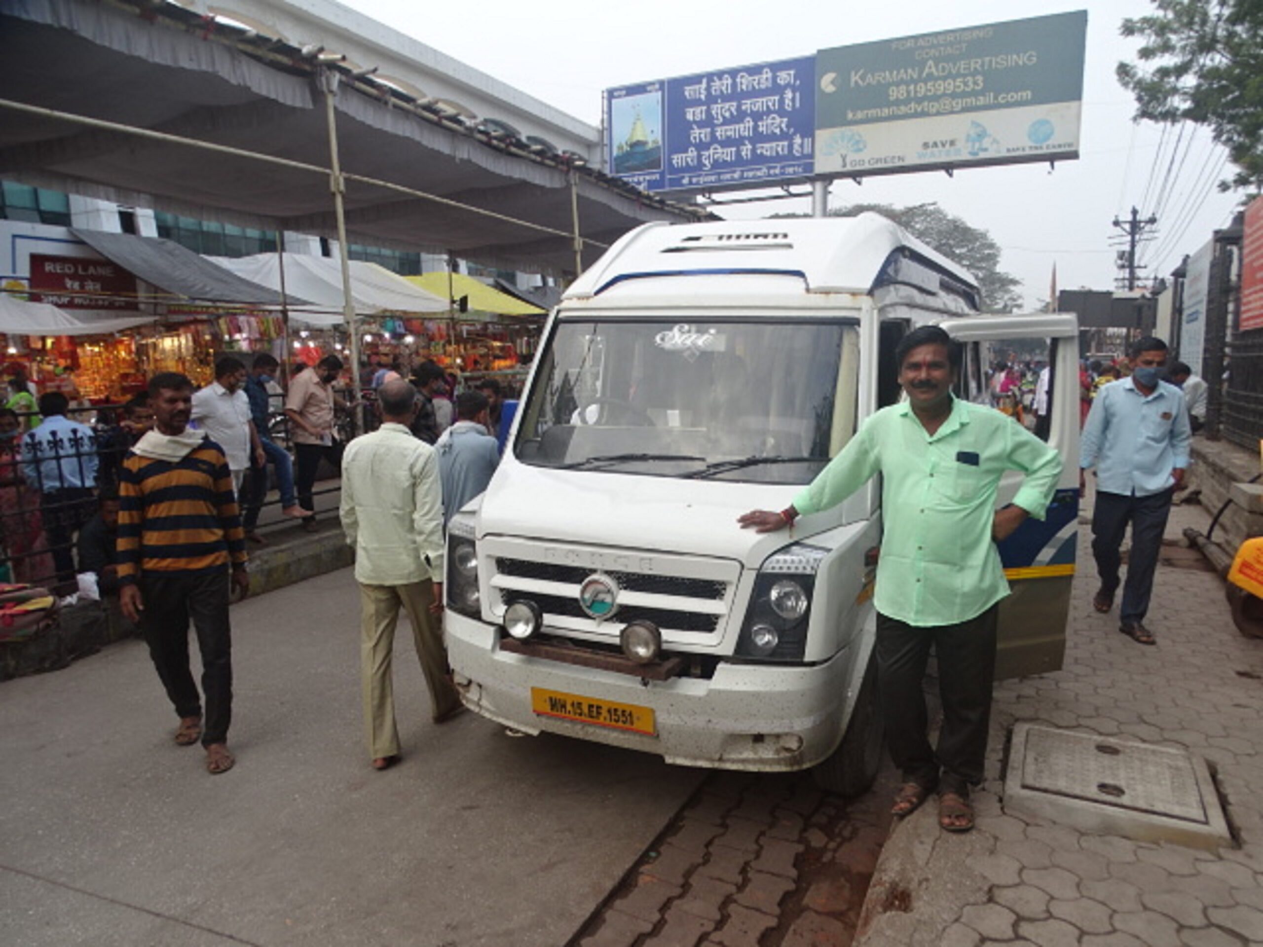 Force Traveller 19 Seater - Shirdi to Shani Shingnapur (Maharashtra)