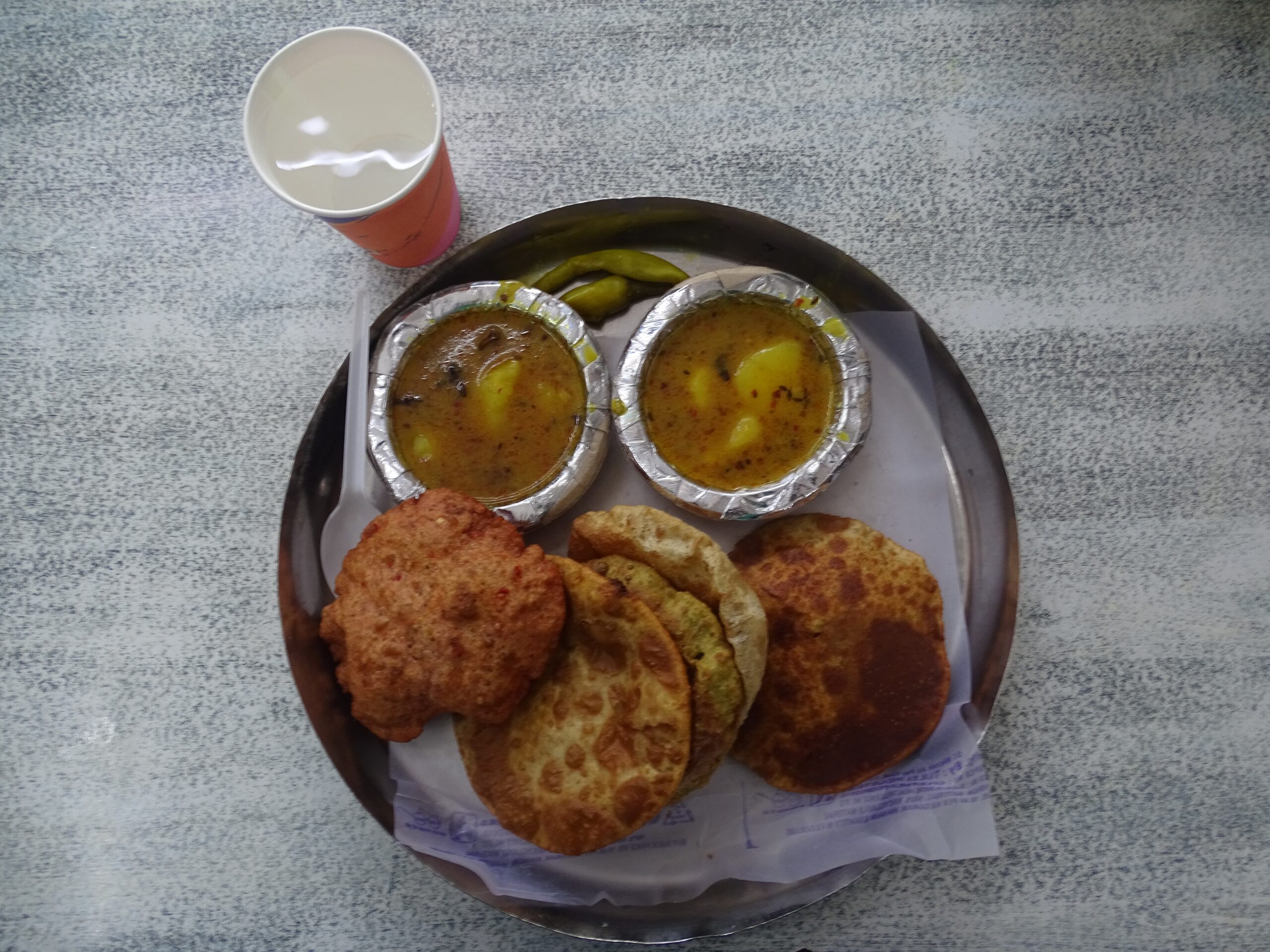 Mix Puri + Aalu Bhaji at Pancham Puriwala (near Chhatrapati Shivaji Maharaj Terminus - CSMT, Mumbai, Maharashtra, India)