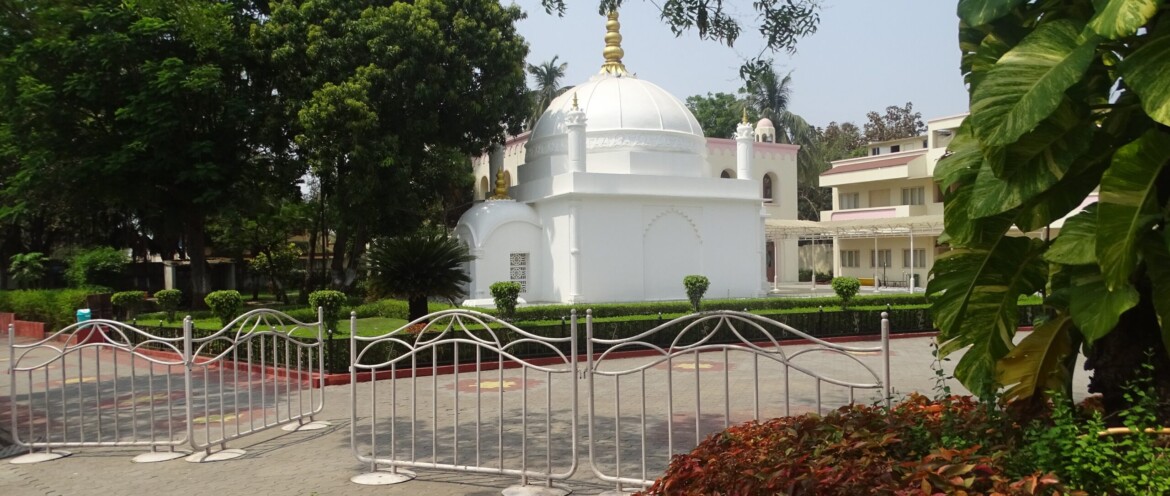 Mazar E Maisaheba (Hajani Dargah), Dandi (Navsari), Gujarat, India