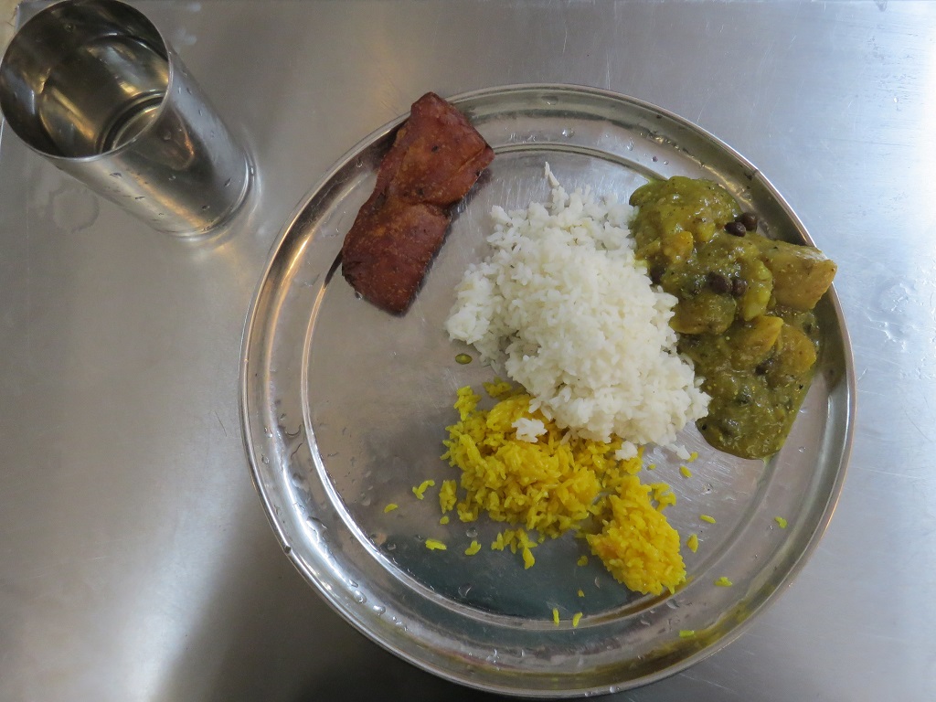 Bhog at Adyapeath Temple (Kolkata, India)