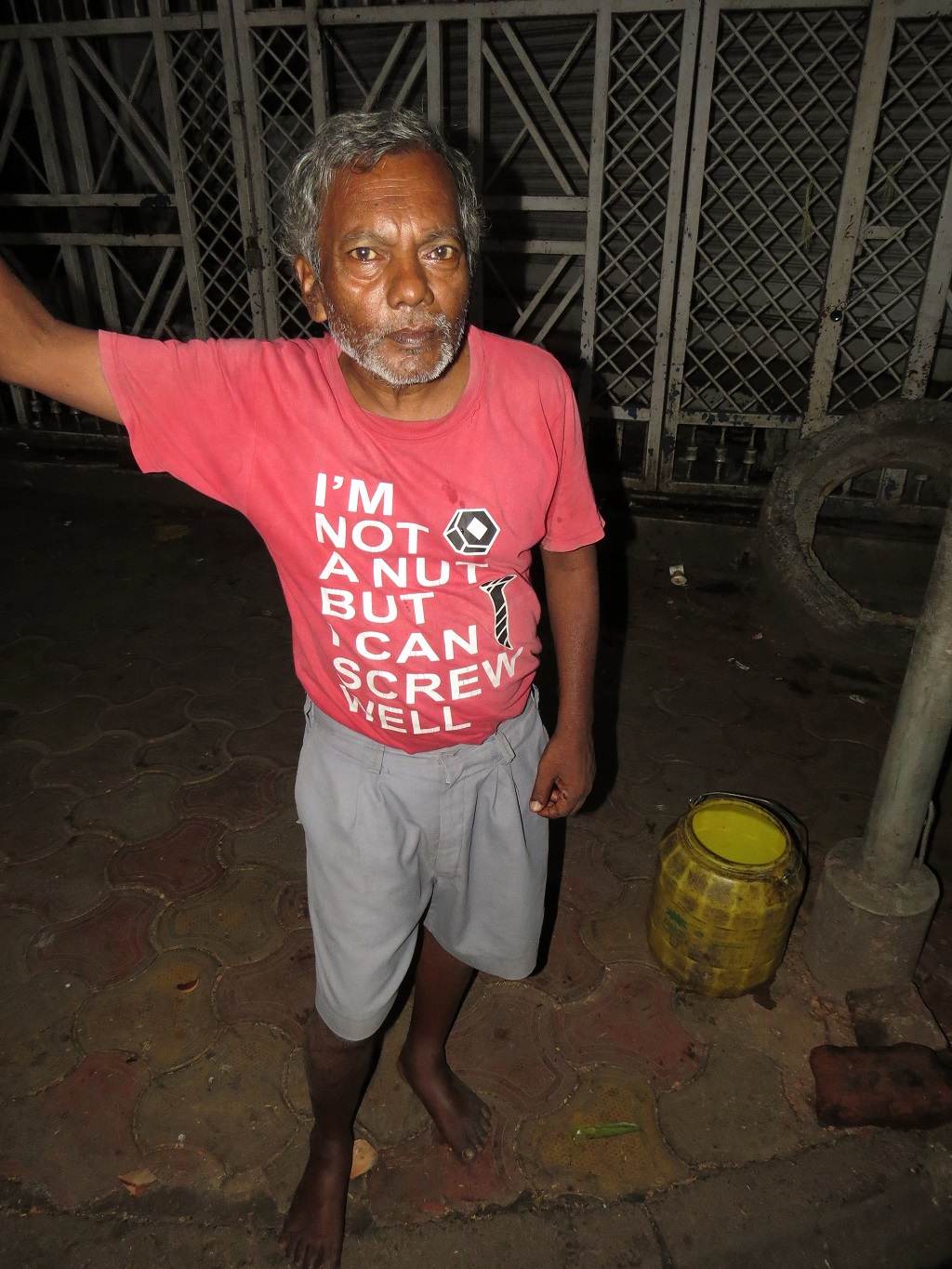 T-Shirt Quote About Being Nut
