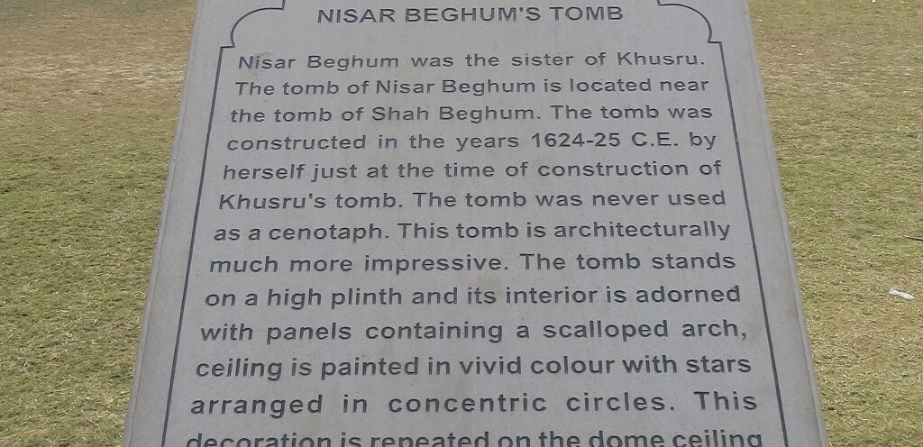 About - Nisar Beghum's Tomb (Prayagraj, Uttar Pradesh, India)