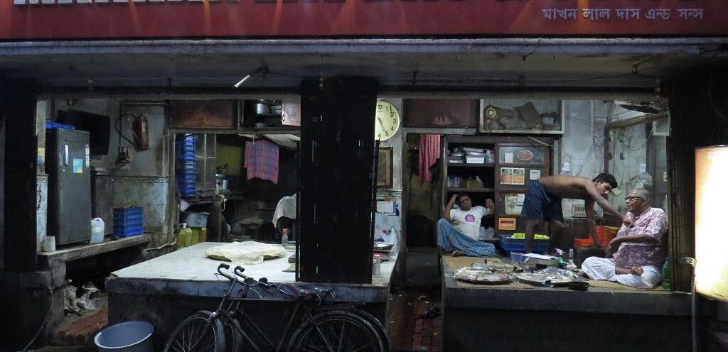 Makhan Lal Das & Sons, Natun Bazar, Kolkata, India