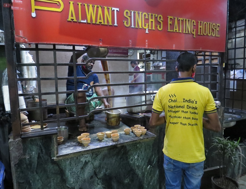 Balwant Singh’s Eating House (since 1926) – The Oldest Punjabi Dhaba in The City of Joy