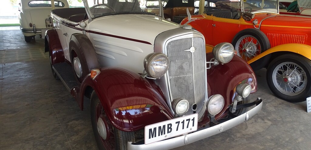 1935 Chevrolet (U.S.A.) at Auto World Museum, Ahmedabad (Gujarat, India)
