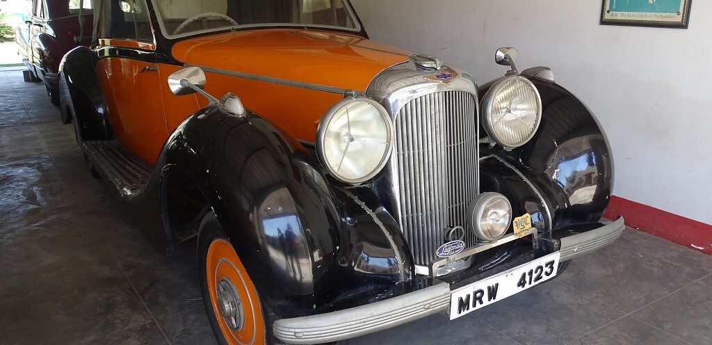 1940 Lagonda V 12 (England) at Auto World Museum, Ahmedabad (Gujarat, India)