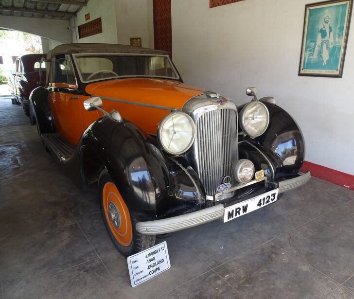 1940 Lagonda V 12 (England) at Auto World Museum, Ahmedabad (Gujarat, India)