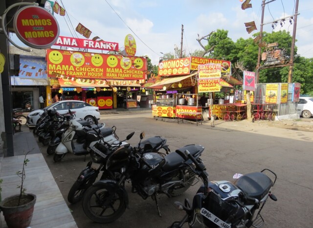 Mama Chicken Mama Franky House (Shopping Arcade, Sadar Bazaar, Agra Cantt, Uttar Pradesh, India)