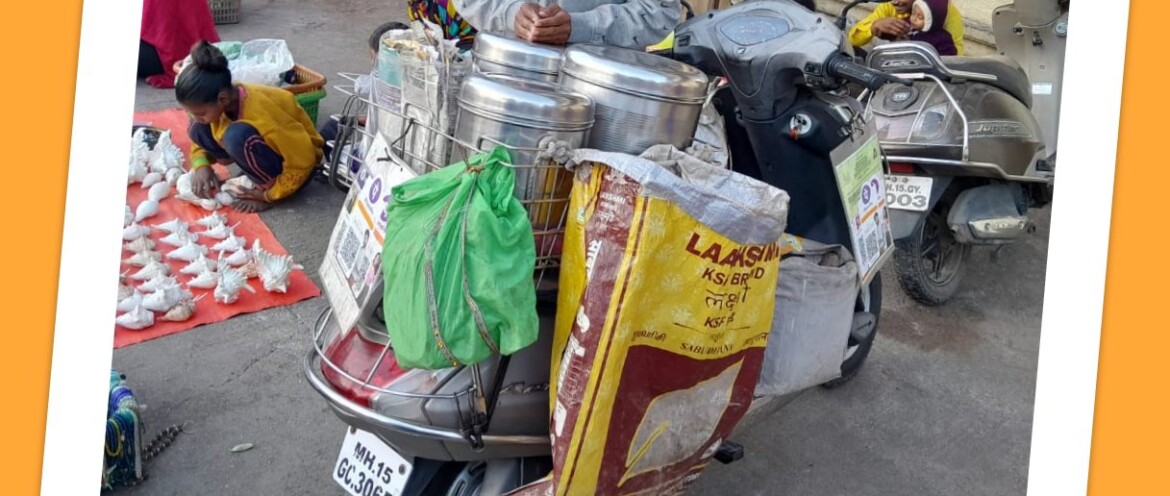 Suresh Nashta Wala (Trimbakeshwar, Maharashtra, India)