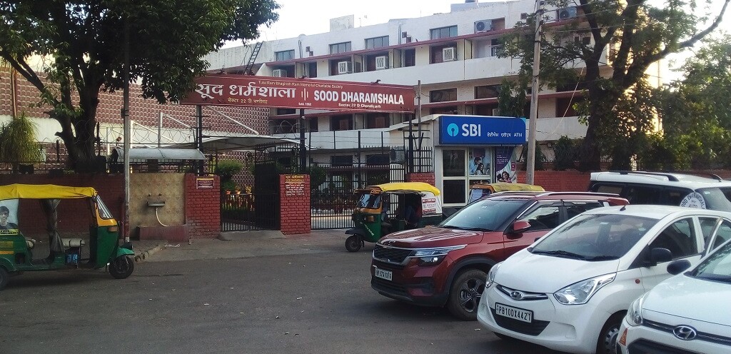 Sood Dharamshala - Best Budget Accommodation in Chandigarh (India)