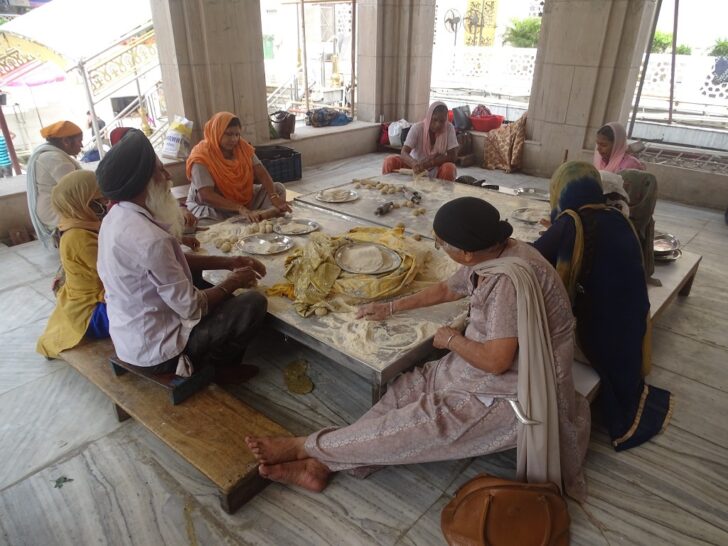 Volunteers Preparing Rotis at Langar (Community Kitchen) of Gurudwara Sis Ganj Sahib (Chandni Chowk Road, Old Delhi, India)