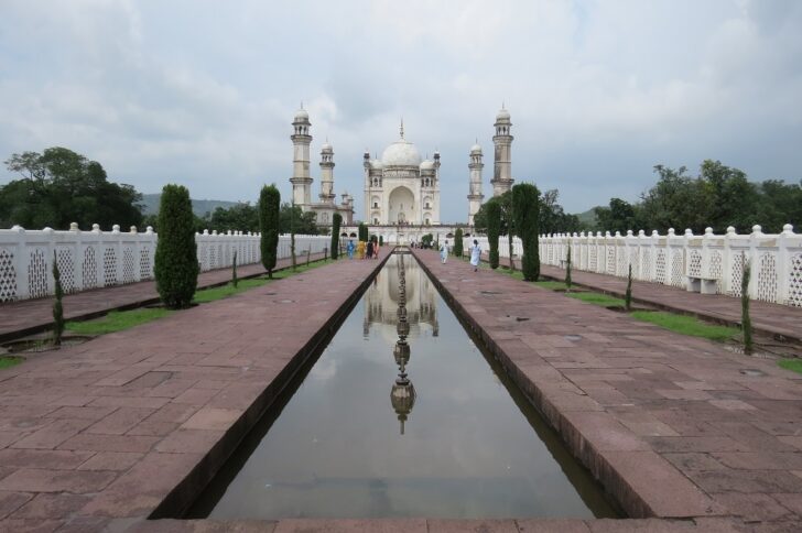 Bibi Ka Maqbara - The Taj of Deccan (Aurangabad, Maharashtra, India)