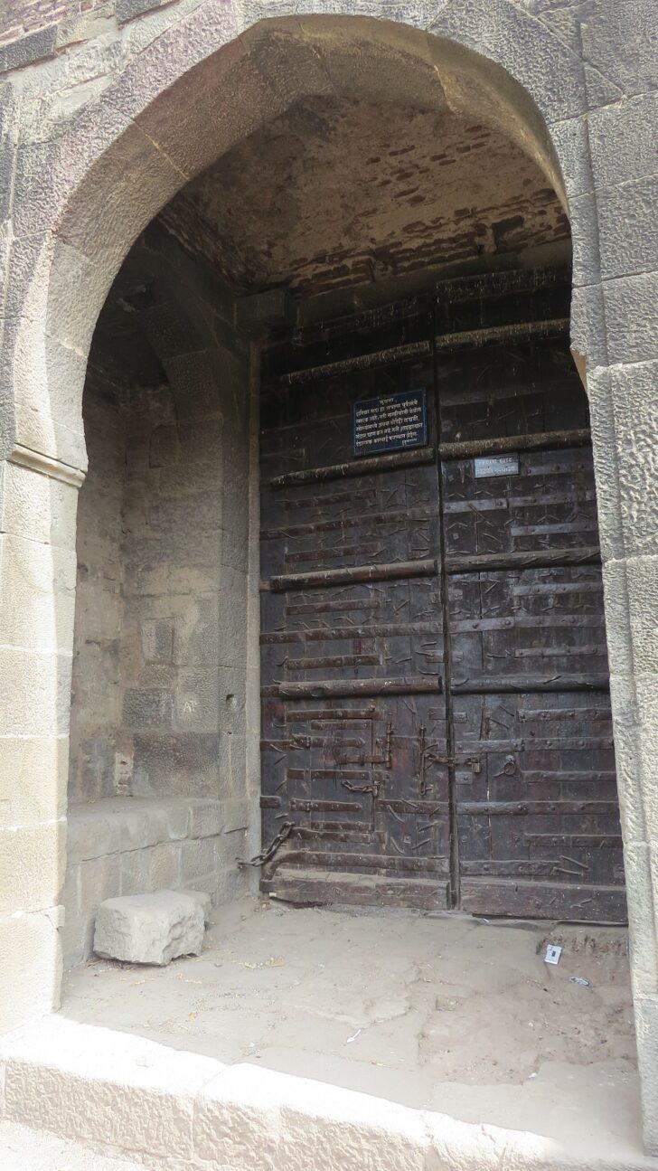 Khidaki Darwaja (Shaniwarwada, Pune, India)