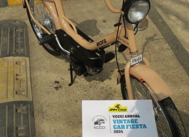 Enfield Mofa (1980 Model) at VCCCI Annual Vintage Car Fiesta 2024, World Trade Centre, Mumbai (Maharashtra, India)