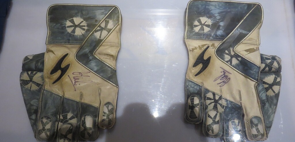 M. S. Dhoni 2011 Cricket World Cup Winning Gloves (‘Blades of Glory’ Cricket Museum in Pune, Maharashtra)