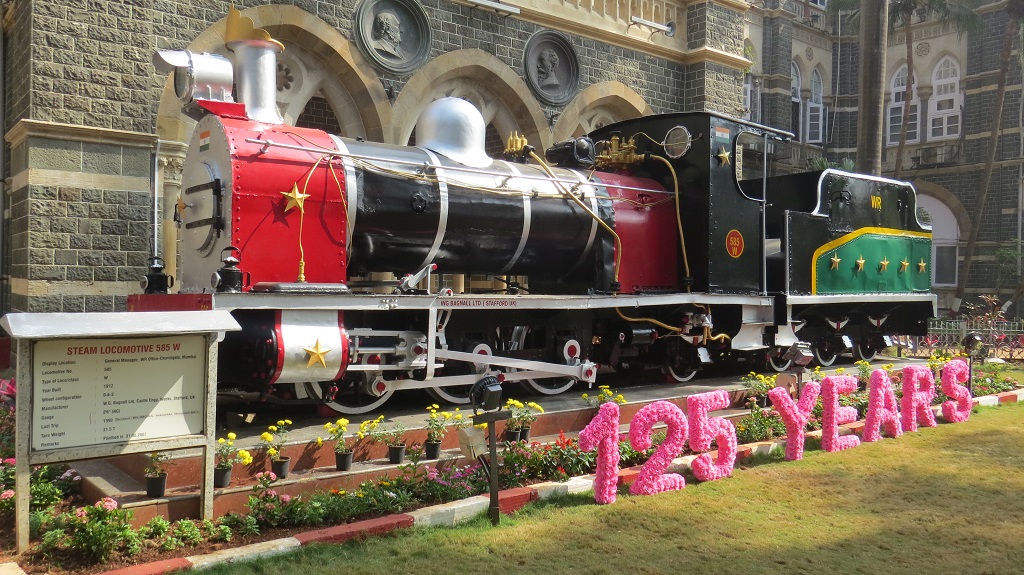 Steam Locomotive 585 W on Display at Western Railway Headquarters Office