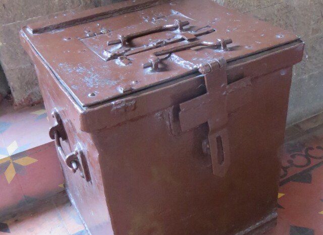 Railway's British-era Cash Box at CSMT Heritage Museum in Mumbai (Maharashtra, India)