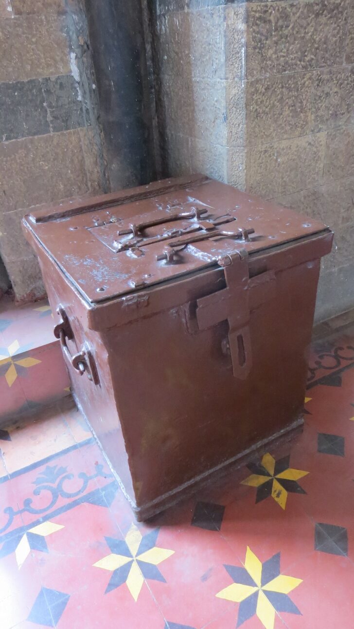 Railway's British-era Cash Box at CSMT Heritage Museum in Mumbai (Maharashtra, India)