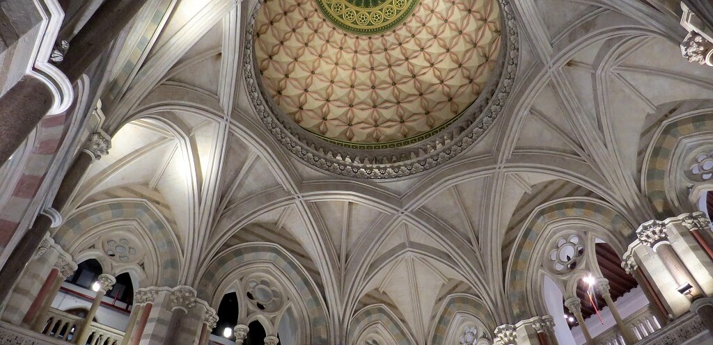 The Central Dome of the MCGM (Mumbai) Building