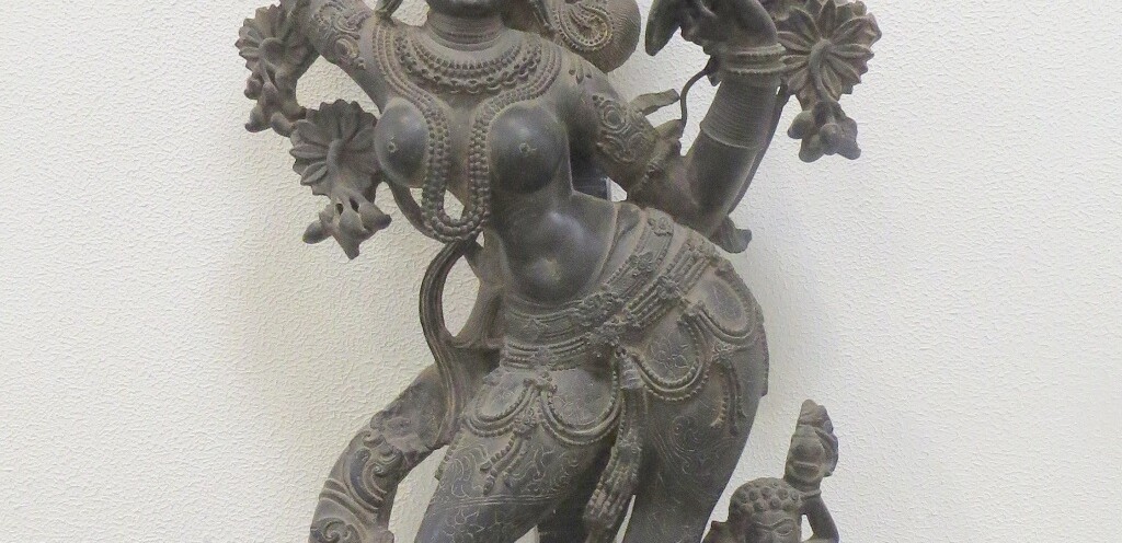 Mohini (Western Chalukyan, 12th Century A.D., Gadag, Karnataka) at National Museum, New Delhi, India