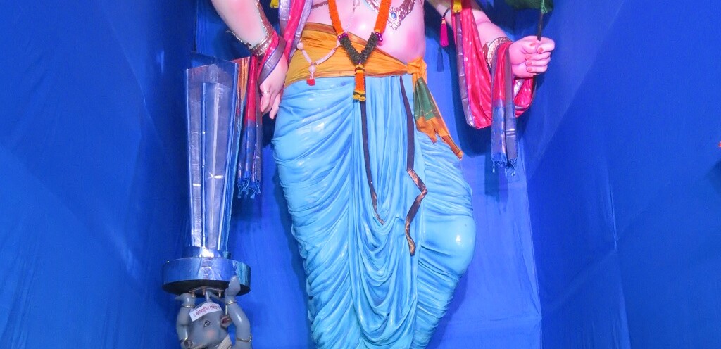 Lambodar (35 feet) with T20 World Cup Trophy (Khetwadi 4th Cross Lane Sarvajanik Utsav Mandal)