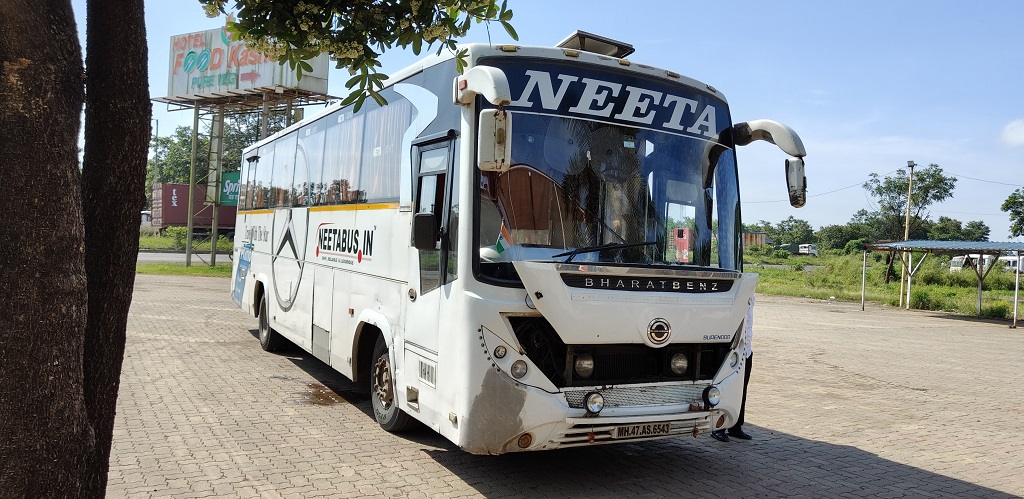 Mumbai-Shirdi Bharat Benz AC Seater (2+2)
