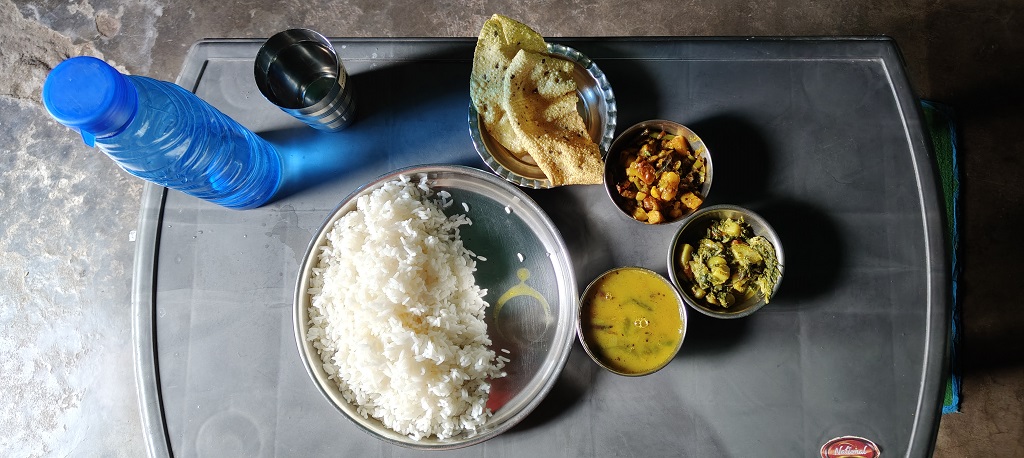 Oriya Vegetarian Thali as Lunch